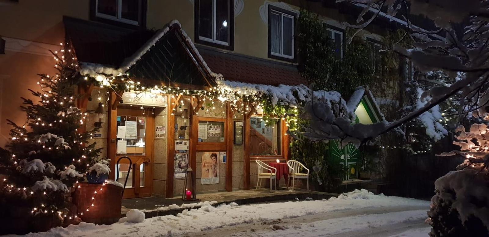 Hotel Restaurant - Hauserl Im Wald Graz Exterior photo